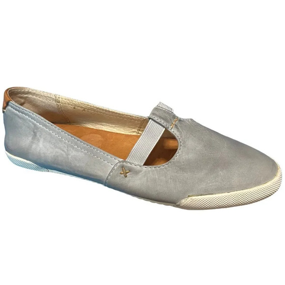 FRYE Melanie T-Strap Slip-On Flat in Ice Grey Blue - Picture 3 of 8